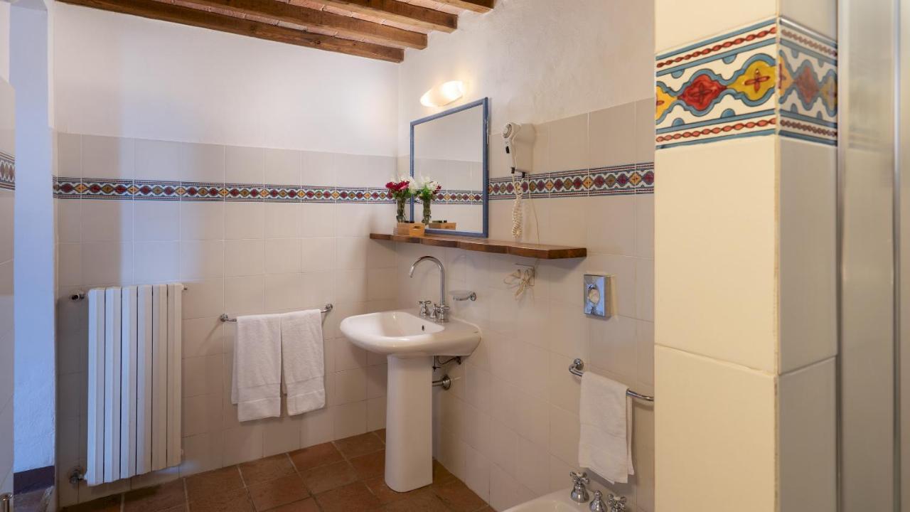 Borgo Gallinaio 32, Emma Villas เซียนา ภายนอก รูปภาพ